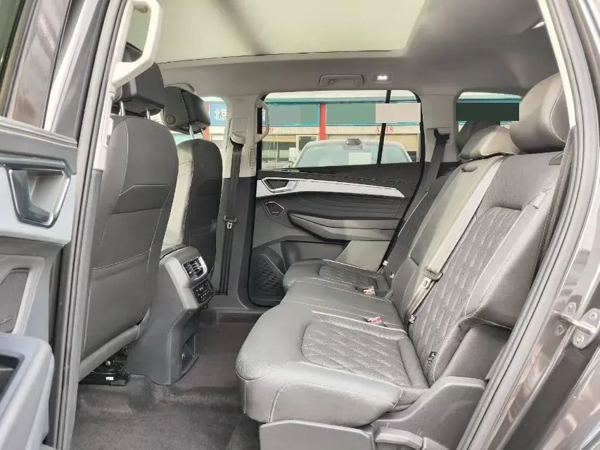 2021 Volkswagen Talagon 2.0T 220HP L4 7DCT,autocango,china used car exporter,china ev exporter,chinese used car exporter,chinese used ev exporter