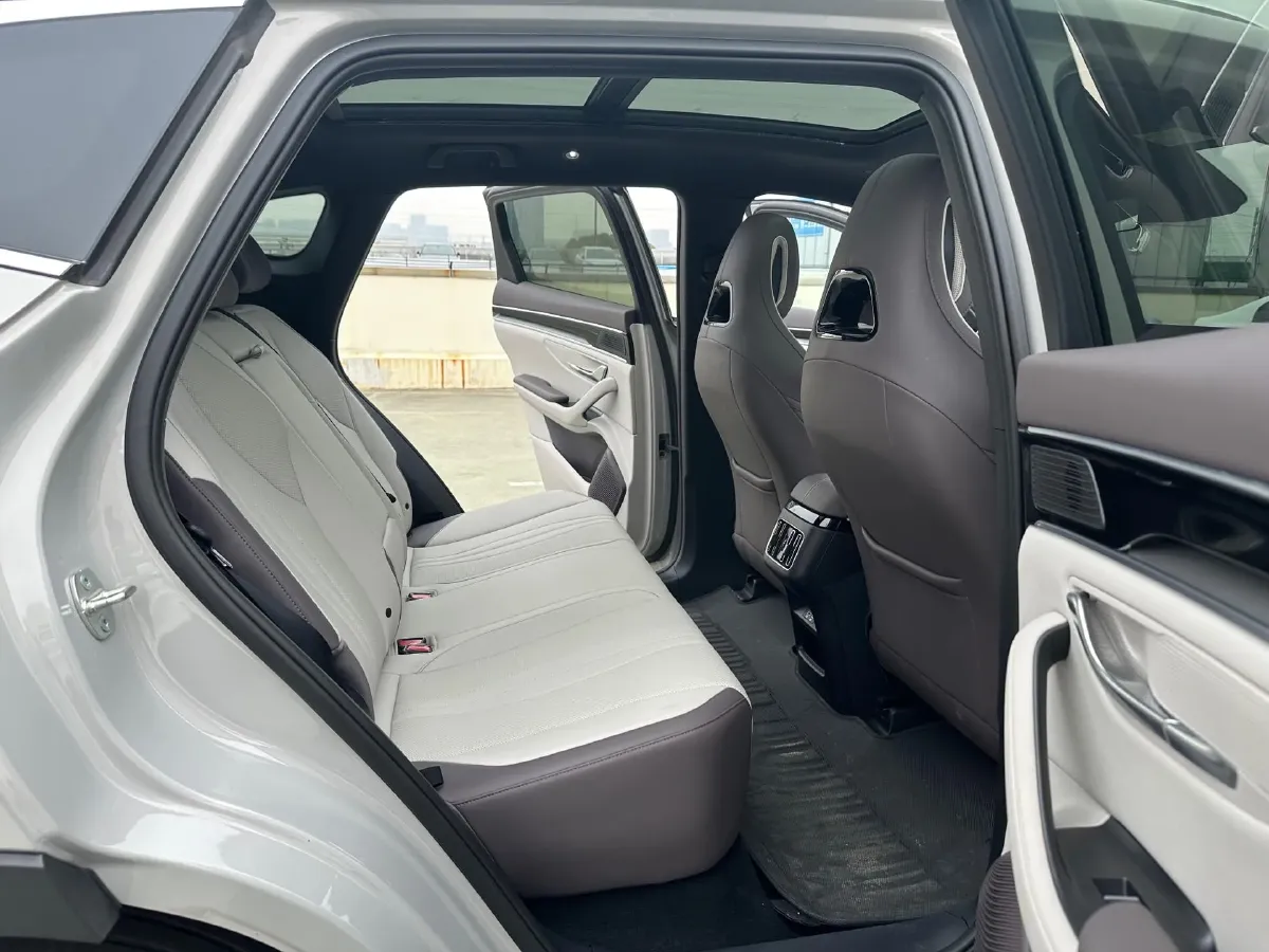 2025 BYD Song Plus 1.5L 101HP L4 E-CVT PHEV 18.3KWH,autocango,china used car exporter,china ev exporter,chinese used car exporter,chinese used ev exporter