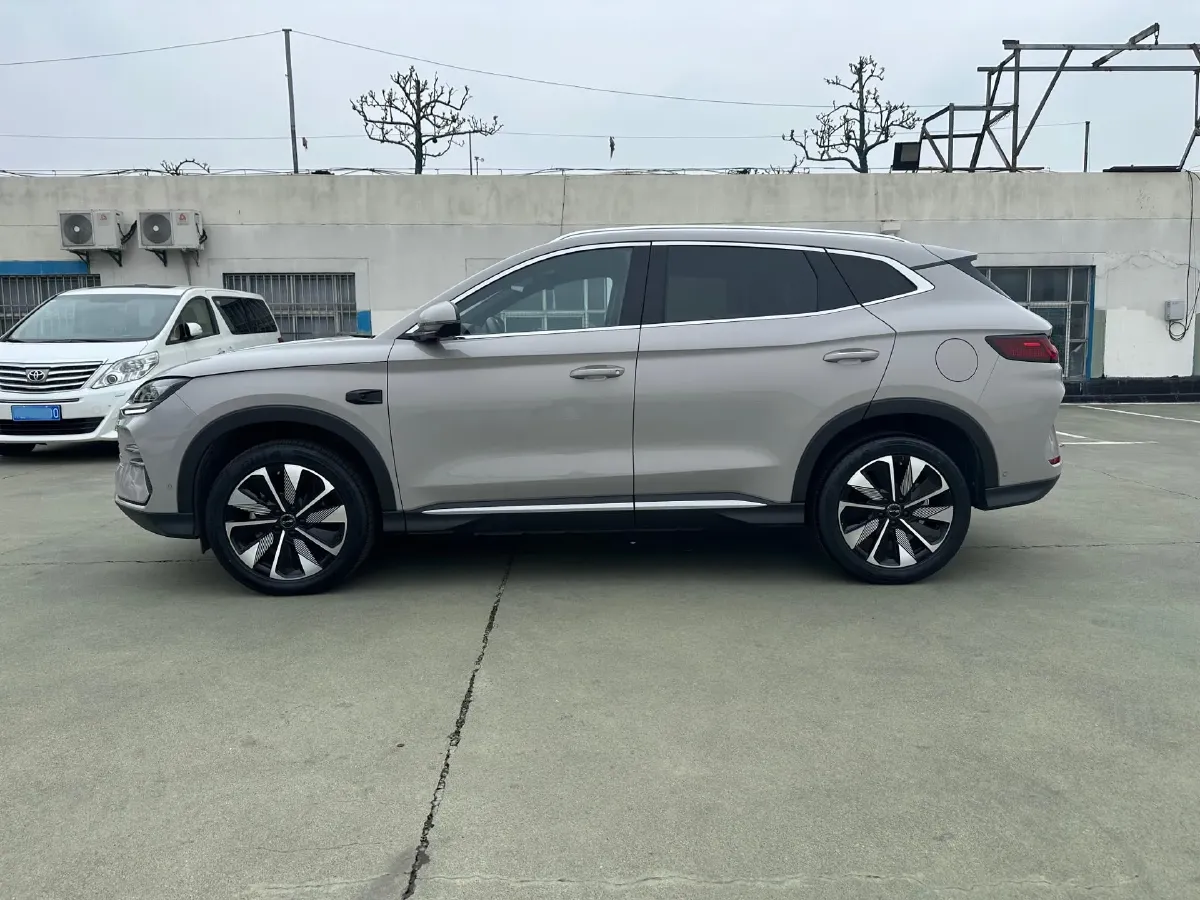 2025 BYD Song Plus 1.5L 101HP L4 E-CVT PHEV 18.3KWH,autocango,china used car exporter,china ev exporter,chinese used car exporter,chinese used ev exporter
