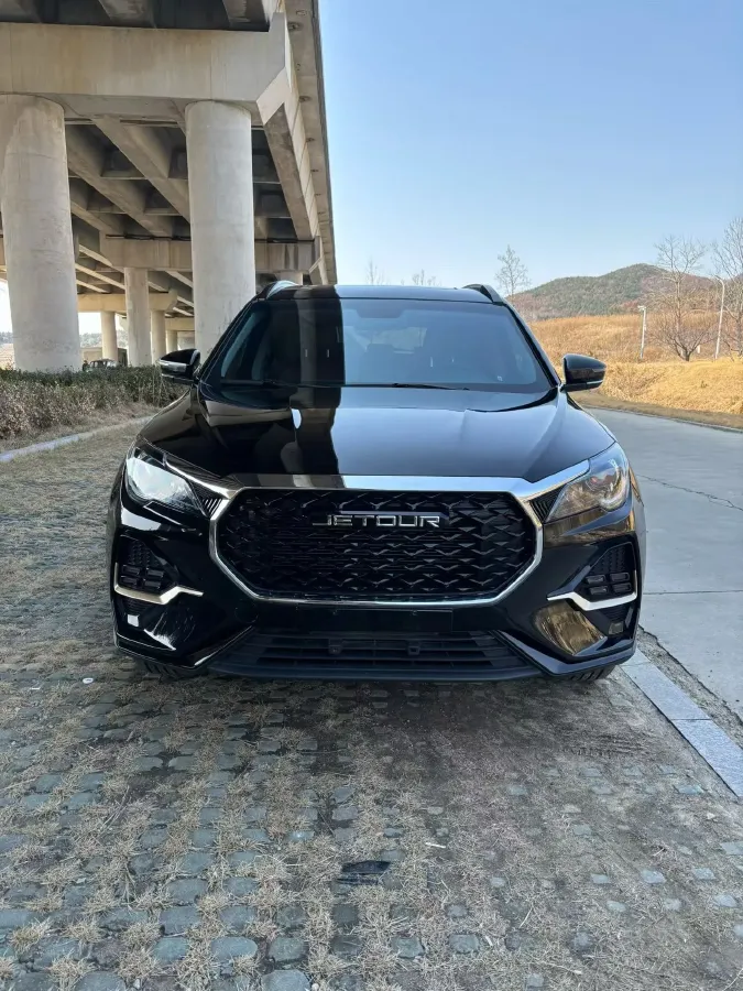 2025 Jetour X70 Plus 1.5T 156HP L4 6MT,autocango,china used car exporter,china ev exporter,chinese used car exporter,chinese used ev exporter