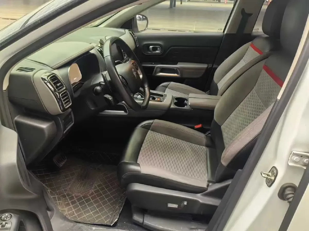 2019 Citroen C5 Aircross 1.6T 167HP L4 6AT,autocango,china used car exporter,china ev exporter,chinese used car exporter,chinese used ev exporter