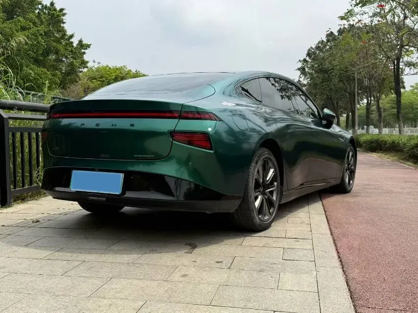 2022 DongFeng Forthing M7 2.0T 224HP L4 8AT,autocango,china used car exporter,china ev exporter,chinese used car exporter,chinese used ev exporter