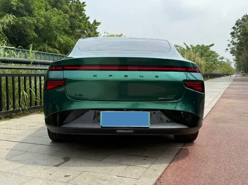 2022 DongFeng Forthing M7 2.0T 224HP L4 8AT,autocango,china used car exporter,china ev exporter,chinese used car exporter,chinese used ev exporter