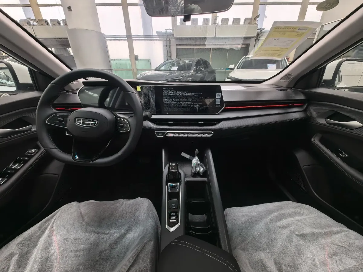 2024 Geely Binray 1.5T 181HP L4 7DCT,autocango,china used car exporter,china ev exporter,chinese used car exporter,chinese used ev exporter