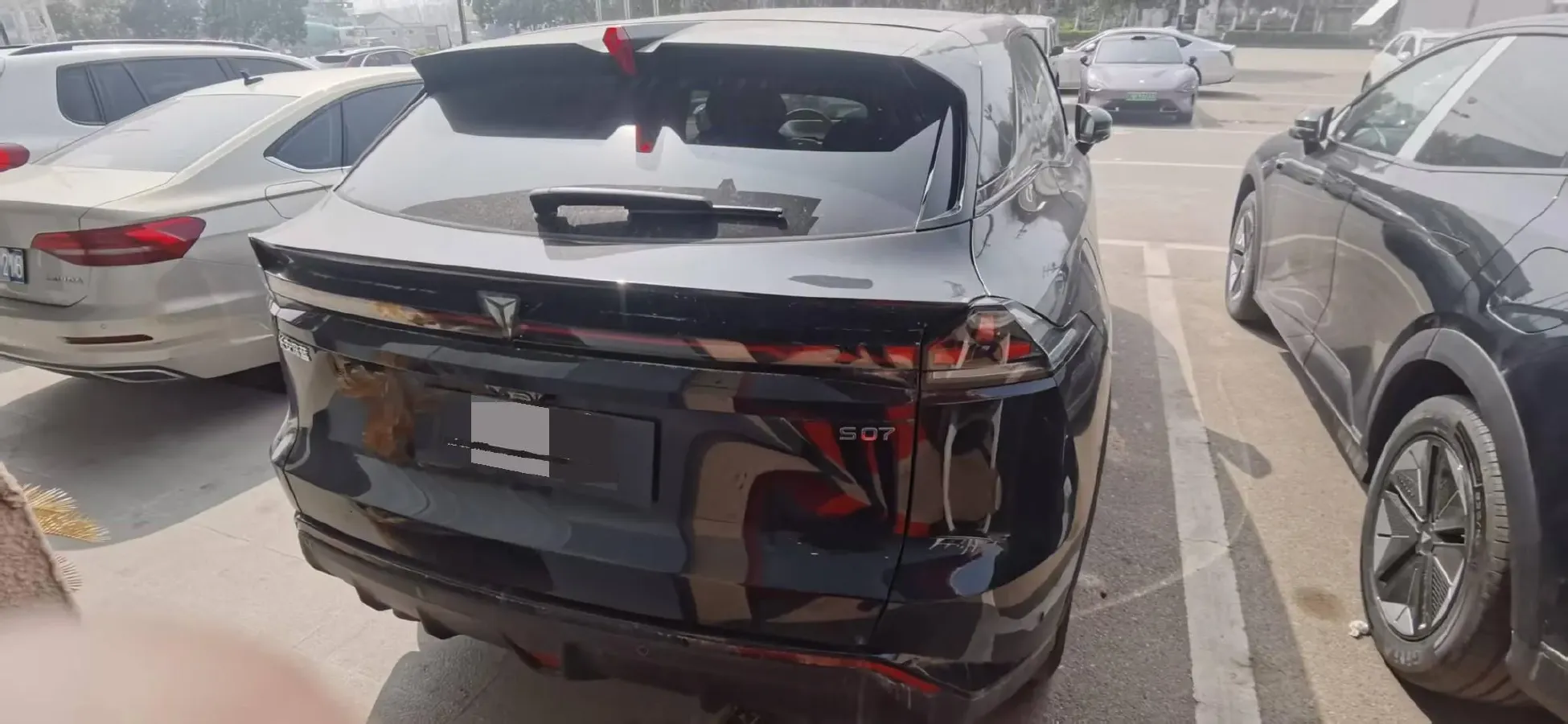 2025 Deepal S07 REEV 98HP REEV 31.73KWH,autocango,china used car exporter,china ev exporter,chinese used car exporter,chinese used ev exporter