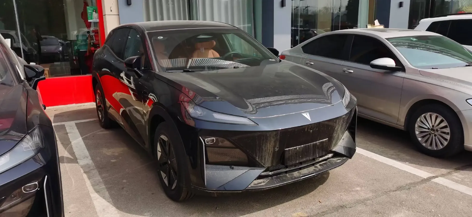 2025 Deepal S07 REEV 98HP REEV 31.73KWH,autocango,china used car exporter,china ev exporter,chinese used car exporter,chinese used ev exporter