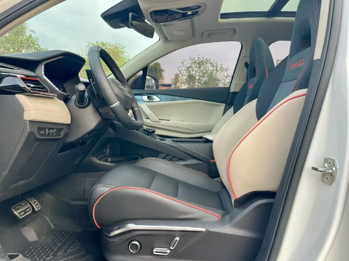 2020 LYNK&CO 06 1.5T 177HP L3 7DCT,autocango,china used car exporter,china ev exporter,chinese used car exporter,chinese used ev exporter