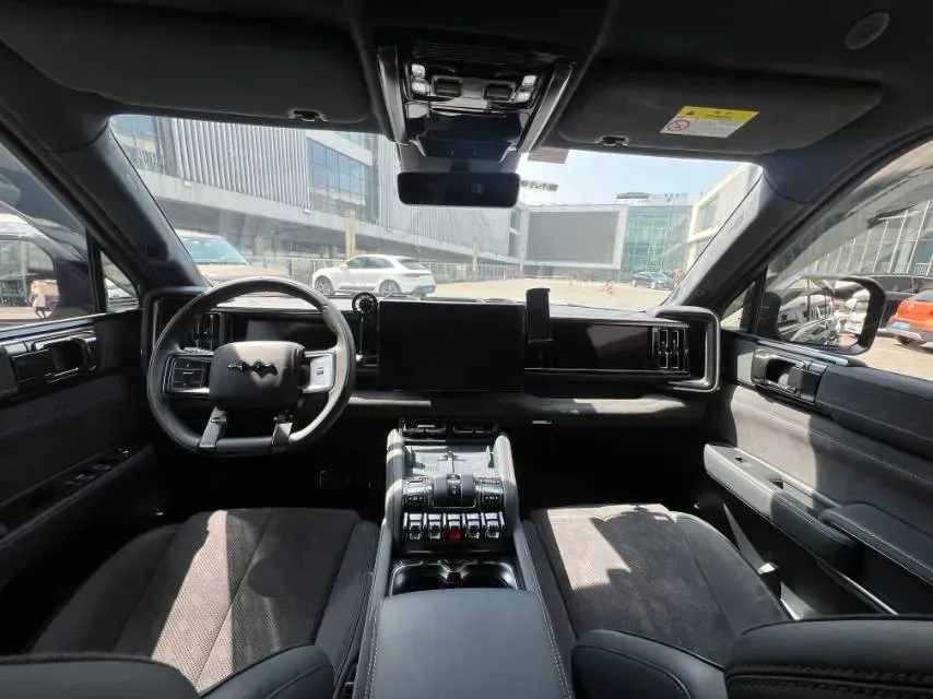 2024 Jaguar XEL 2.0T 250HP L4 8AT,autocango,china used car exporter,china ev exporter,chinese used car exporter,chinese used ev exporter