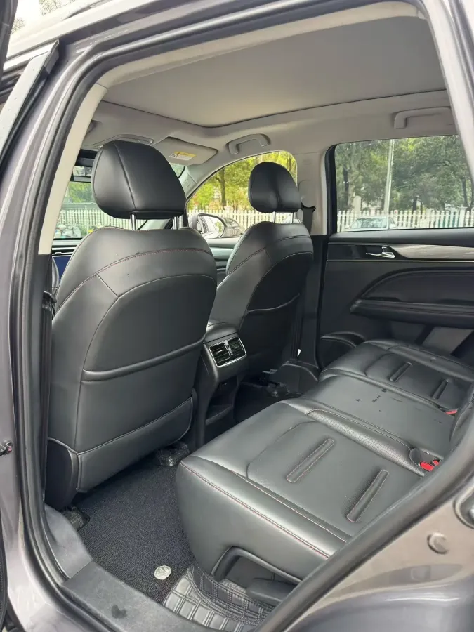 2021 GAC Trumpchi GS4 Plus 1.5T 169HP L4 6AT,autocango,china used car exporter,china ev exporter,chinese used car exporter,chinese used ev exporter