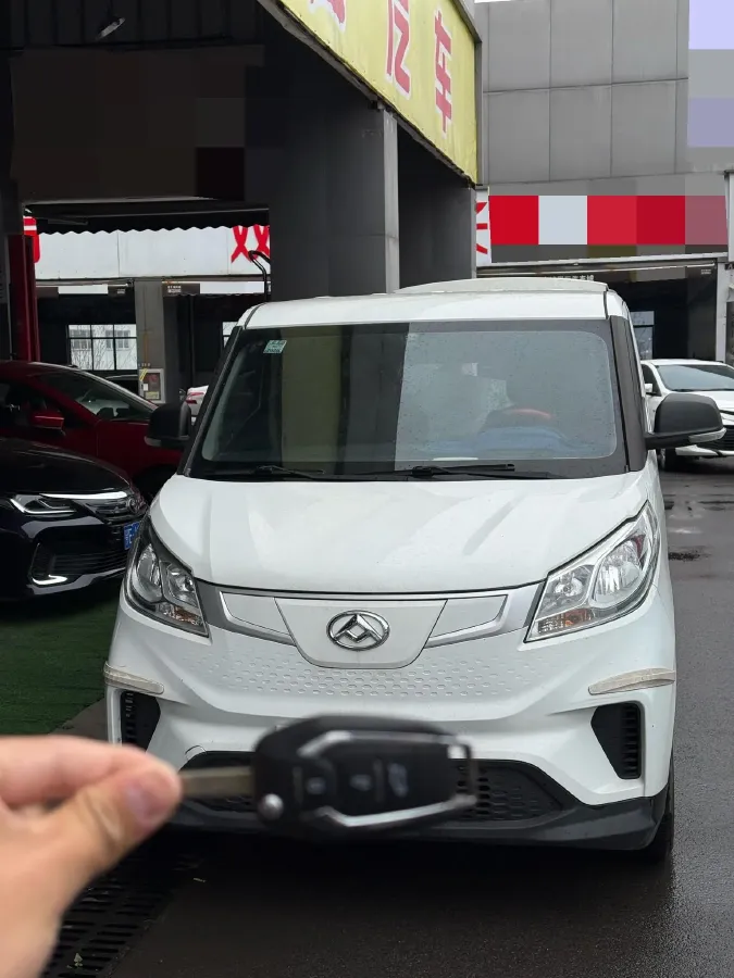 2023 MAXUS EV30 BEV 41.86KWH,autocango,china used car exporter,china ev exporter,chinese used car exporter,chinese used ev exporter