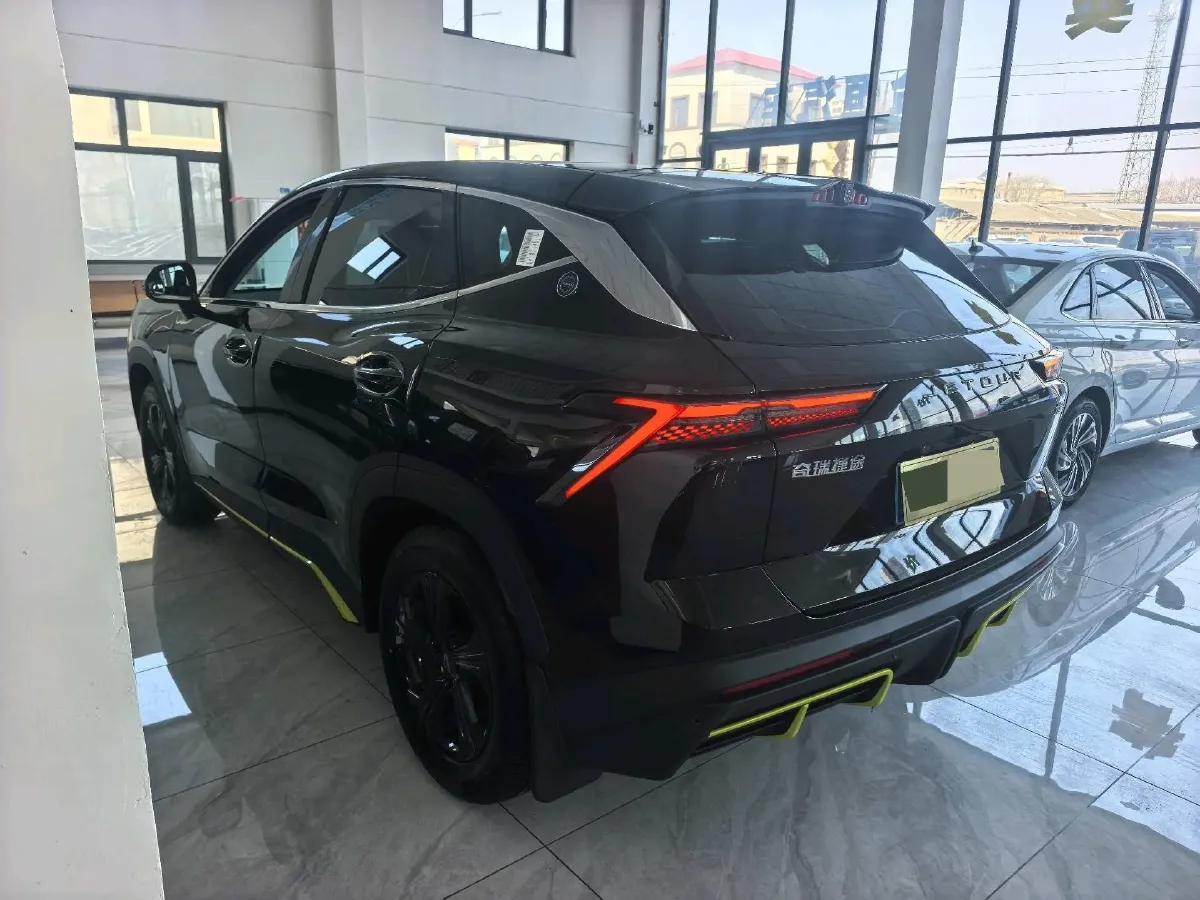 2025 Jetour DASHING 1.5T 156HP L4 6DCT,autocango,china used car exporter,china ev exporter,chinese used car exporter,chinese used ev exporter