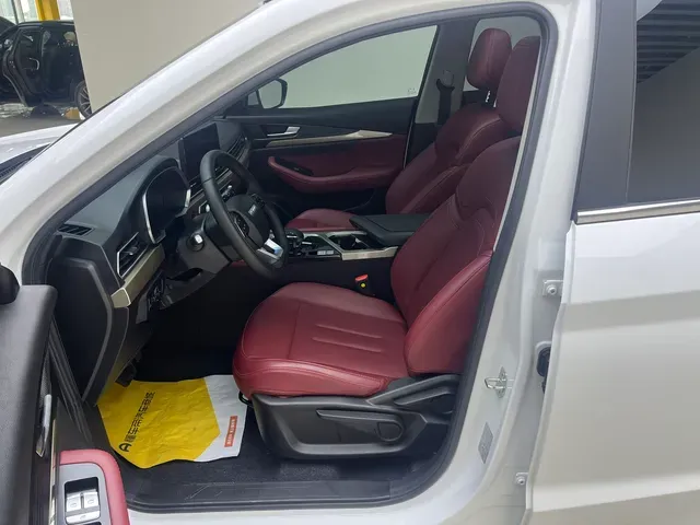 2025 Fulwin FulwinT8 1.5L 102HP L4 1DHT PHEV,autocango,china used car exporter,china ev exporter,chinese used car exporter,chinese used ev exporter