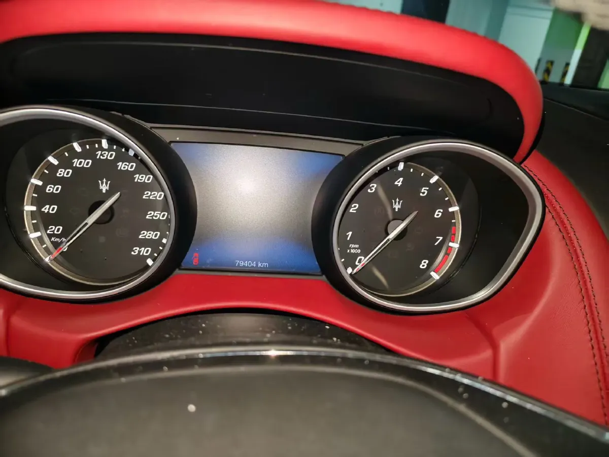 2019 Maserati Levante 3.0T 350HP V6 8AT,autocango,china used car exporter,china ev exporter,chinese used car exporter,chinese used ev exporter