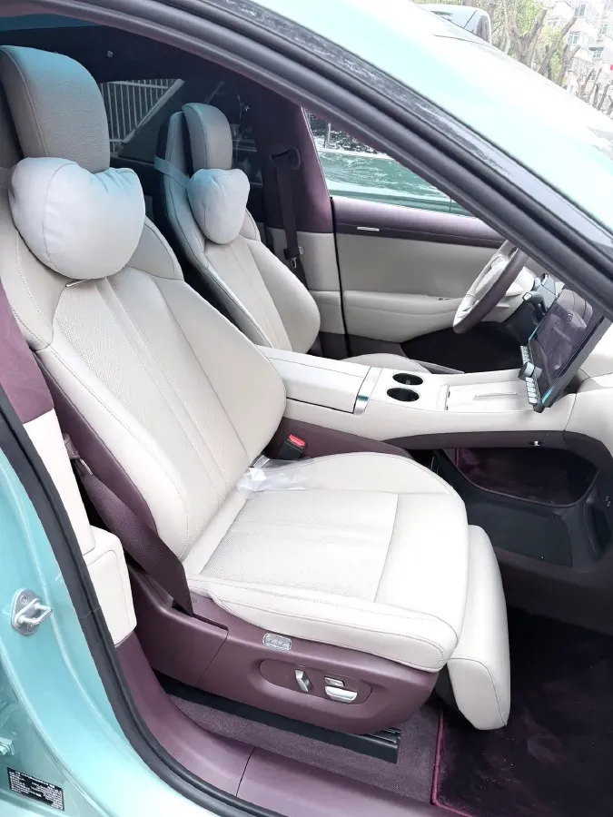 2025 MI YU7 BEV 101.7KWH,autocango,china used car exporter,china ev exporter,chinese used car exporter,chinese used ev exporter