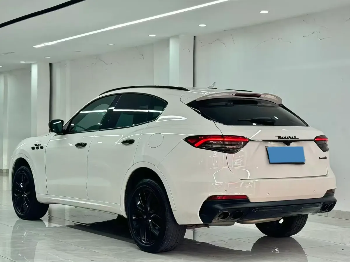 2022 Maserati Levante 3.0T 350HP V6 8AT,autocango,china used car exporter,china ev exporter,chinese used car exporter,chinese used ev exporter