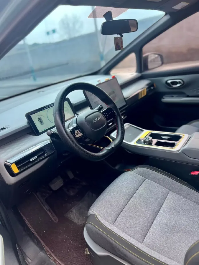 2022 Geely Okavango 1.8T 184HP L4 7DCT,autocango,china used car exporter,china ev exporter,chinese used car exporter,chinese used ev exporter