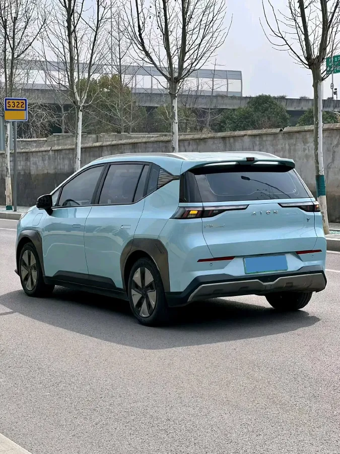 2022 Geely Okavango 1.8T 184HP L4 7DCT,autocango,china used car exporter,china ev exporter,chinese used car exporter,chinese used ev exporter