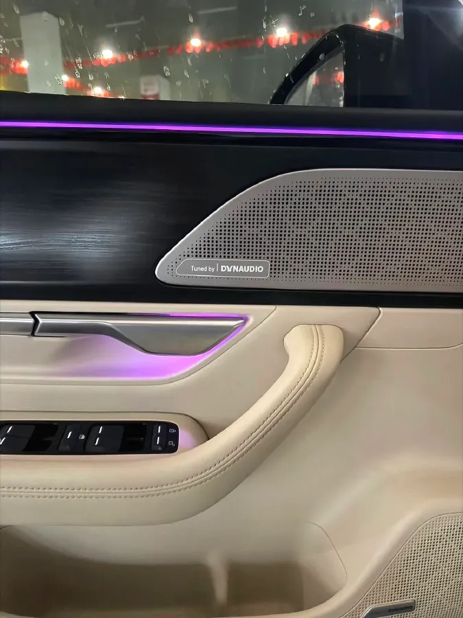 2021 Xpeng P7 BEV 60.2KWH,autocango,china used car exporter,china ev exporter,chinese used car exporter,chinese used ev exporter