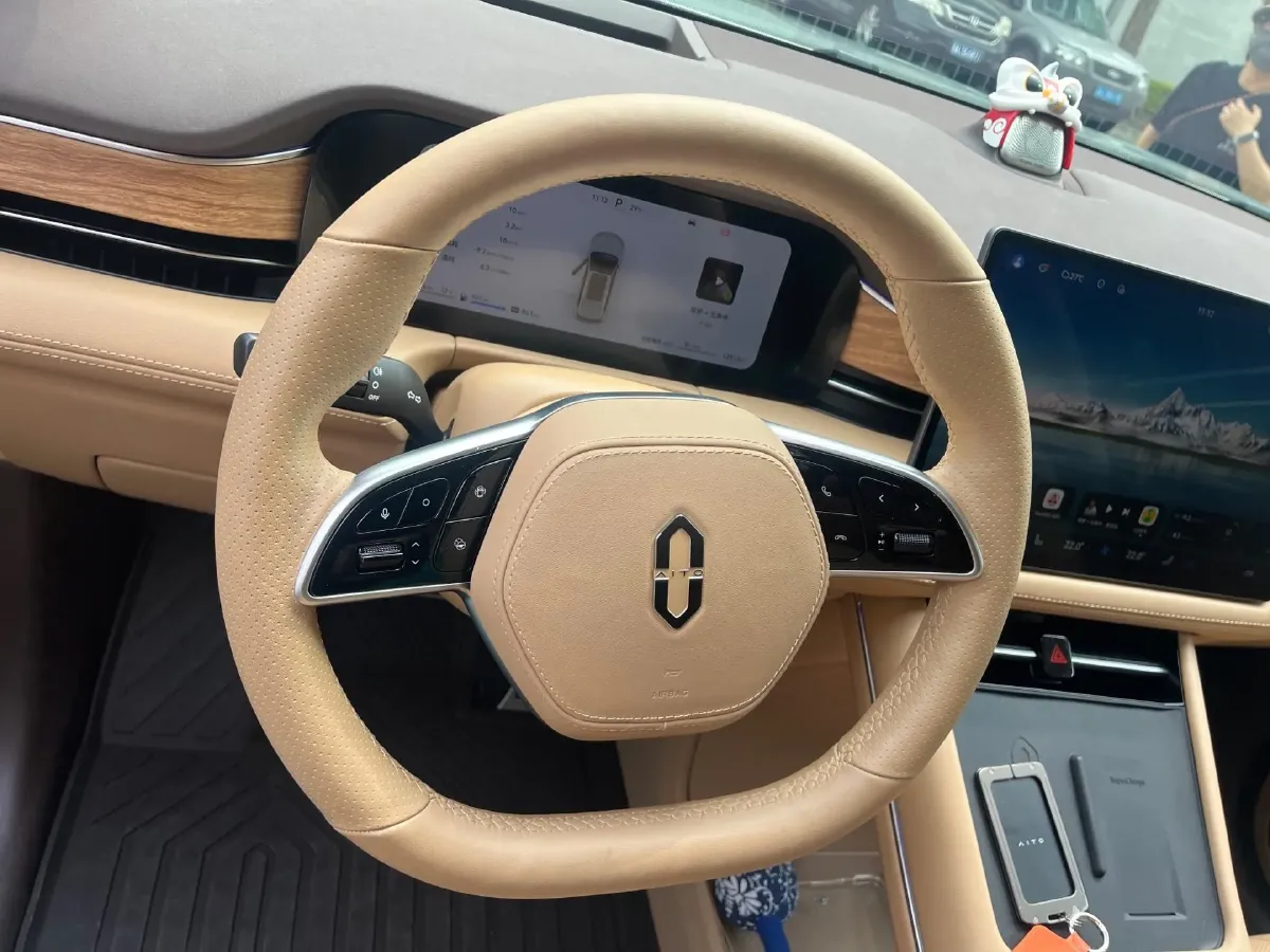 2024 AITO AITO M7 1.5T 152HP L4 REEV 40KWH,autocango,china used car exporter,china ev exporter,chinese used car exporter,chinese used ev exporter