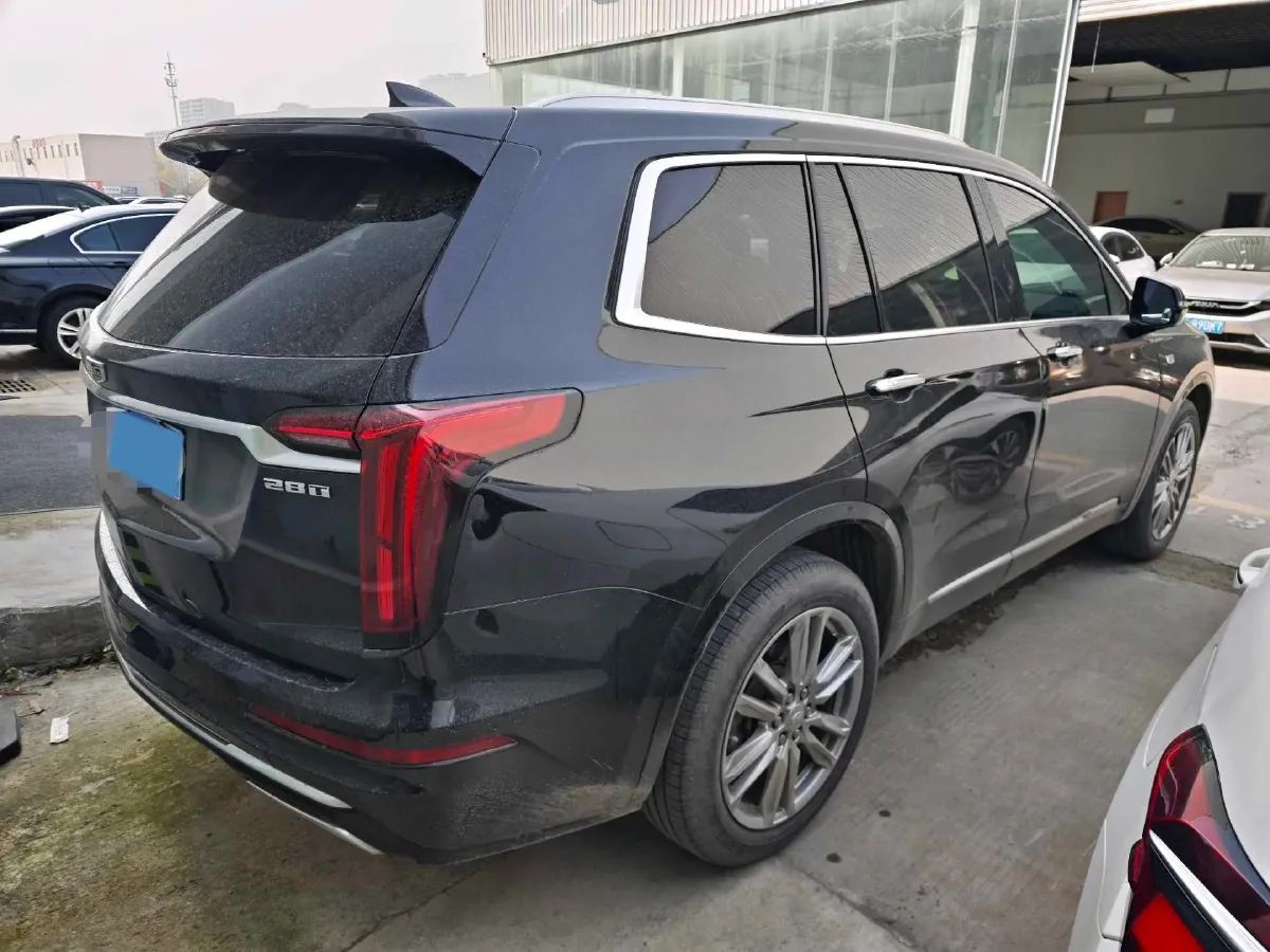 2021 Cadillac XT6 2.0T 237HP L4 9AT,autocango,china used car exporter,china ev exporter,chinese used car exporter,chinese used ev exporter
