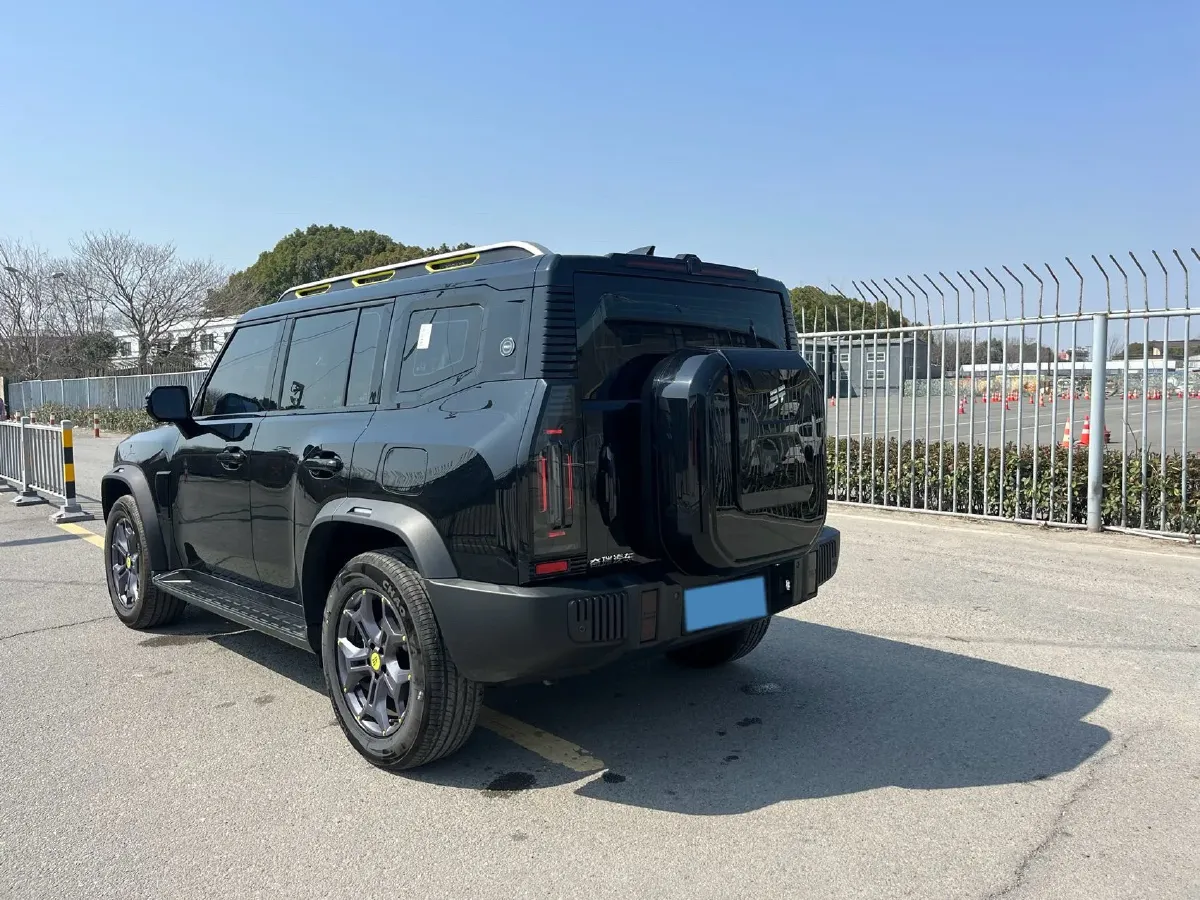 2024 Jetour ShanHai TravellerC-DM 1.5T 156HP L4 3DHT PHEV 26.7KWH,autocango,china used car exporter,china ev exporter,chinese used car exporter,chinese used ev exporter