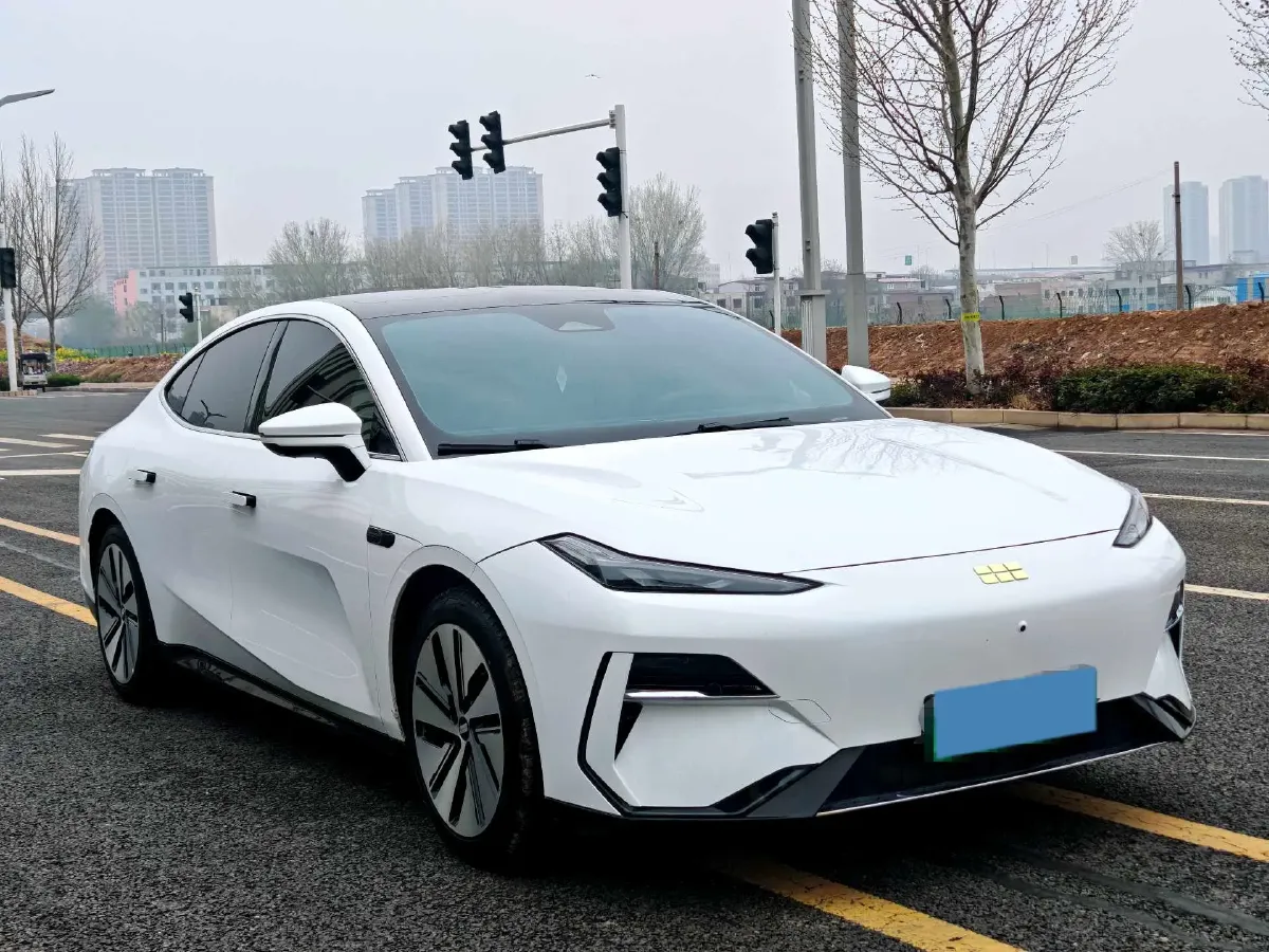 2024 Geely Galaxy E8 BEV 76KWH,autocango,china used car exporter,china ev exporter,chinese used car exporter,chinese used ev exporter