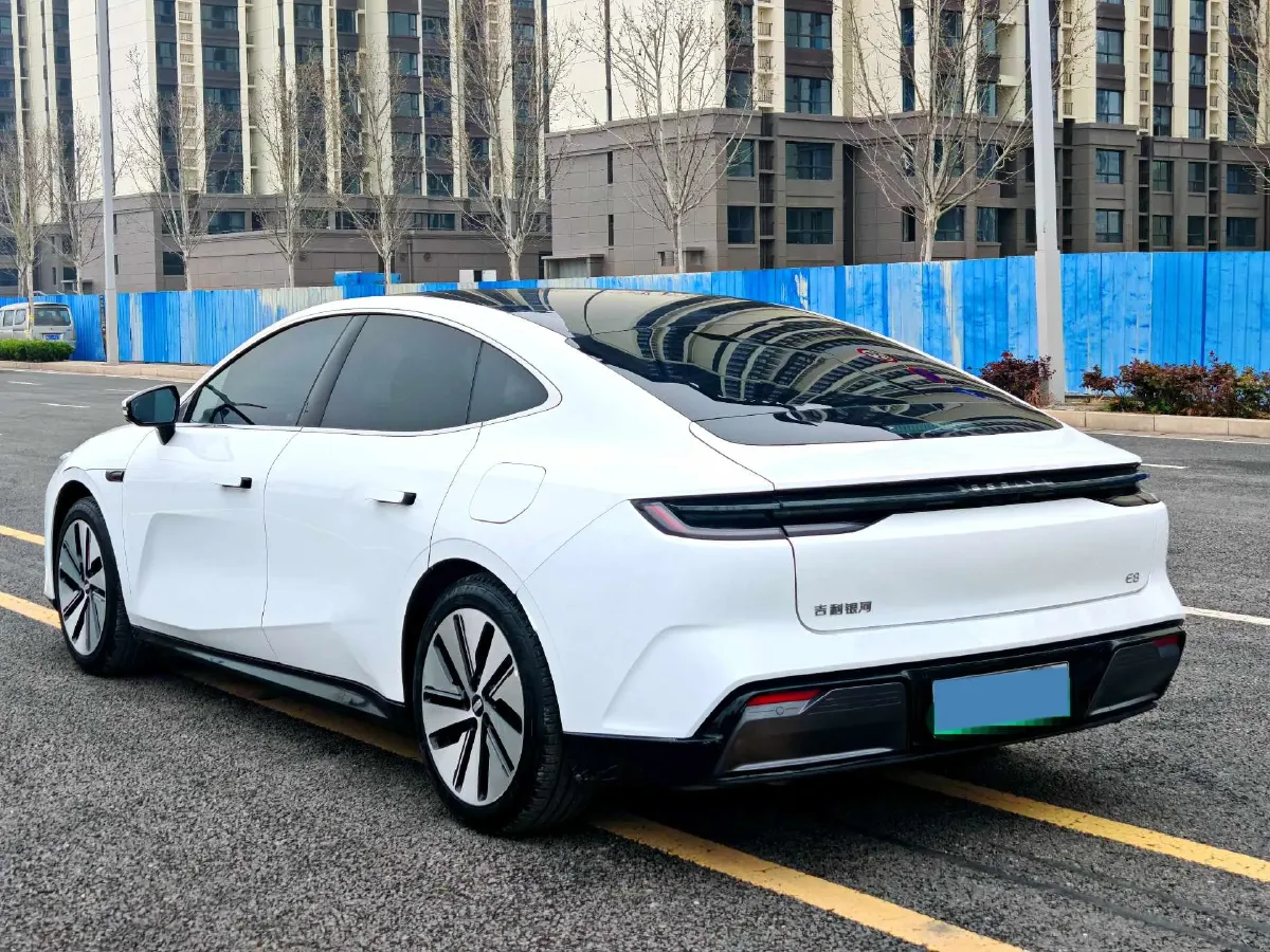 2024 Geely Galaxy E8 BEV 76KWH,autocango,china used car exporter,china ev exporter,chinese used car exporter,chinese used ev exporter