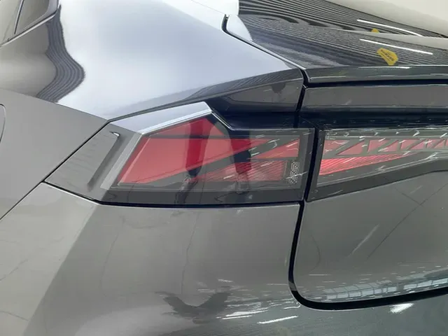 2023 ChangAn UNI-V 1.5T 188HP L4 7DCT,autocango,china used car exporter,china ev exporter,chinese used car exporter,chinese used ev exporter