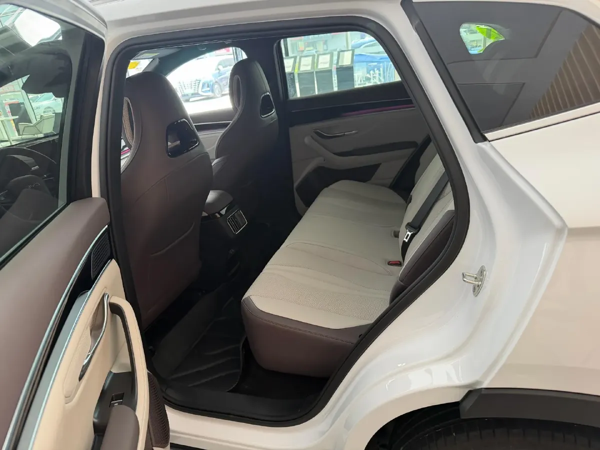 2025 BYD Song Plus 1.5L 101HP L4 E-CVT PHEV 18.3KWH,autocango,china used car exporter,china ev exporter,chinese used car exporter,chinese used ev exporter