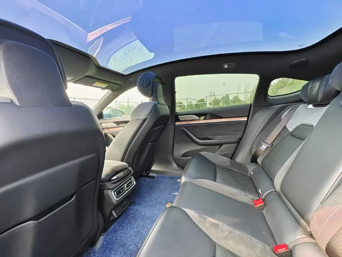 2022 MAXUS D90 Pro 2.0T 218HP L4 8AT,autocango,china used car exporter,china ev exporter,chinese used car exporter,chinese used ev exporter