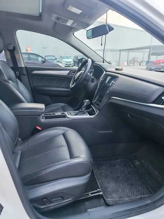 2016 Roewe RX5 1.5T 169HP L4 7DCT,autocango,china used car exporter,china ev exporter,chinese used car exporter,chinese used ev exporter