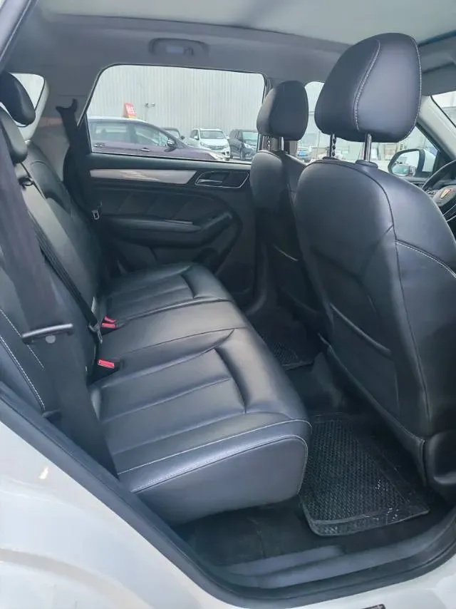 2016 Roewe RX5 1.5T 169HP L4 7DCT,autocango,china used car exporter,china ev exporter,chinese used car exporter,chinese used ev exporter