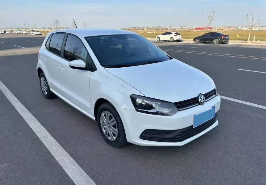 2016 Volkswagen Polo 1.4L 90HP L4 5MT,autocango,china used car exporter,china ev exporter,chinese used car exporter,chinese used ev exporter