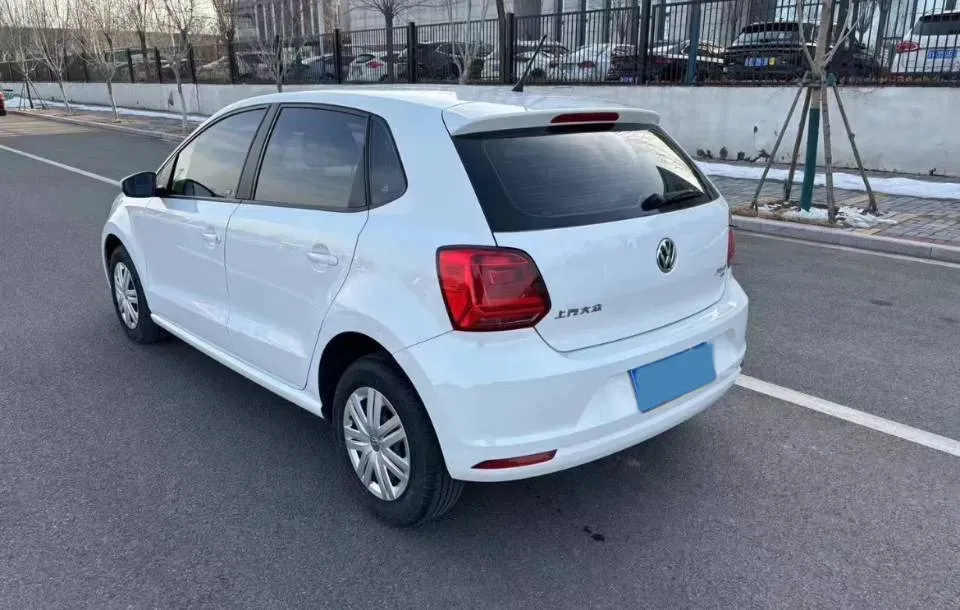 2016 Volkswagen Polo 1.4L 90HP L4 5MT,autocango,china used car exporter,china ev exporter,chinese used car exporter,chinese used ev exporter