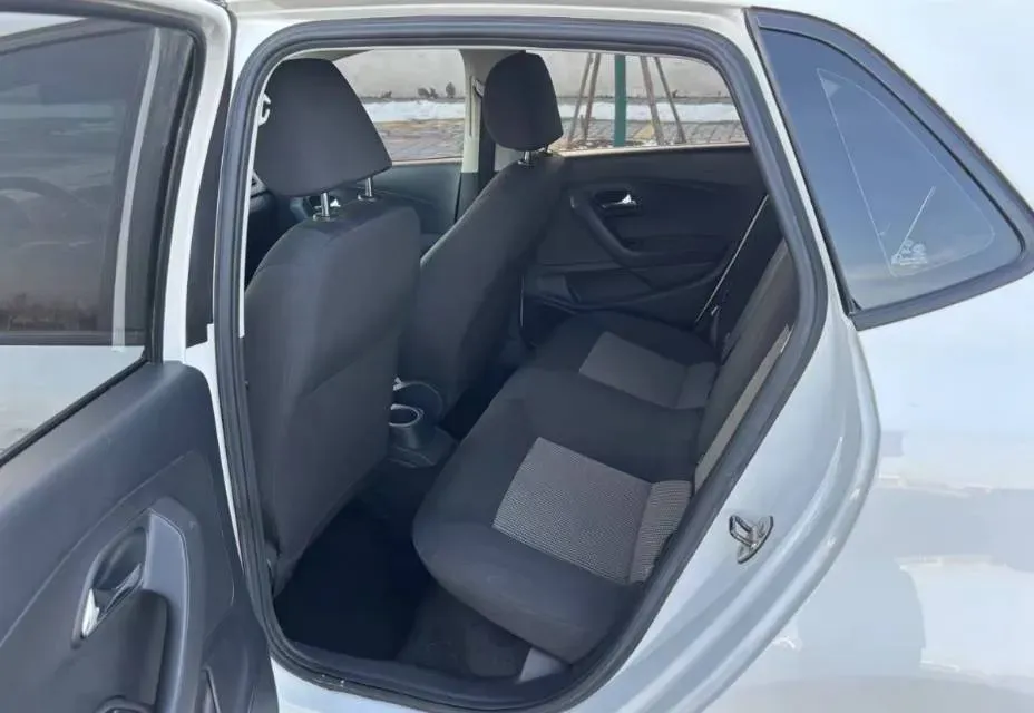 2016 Volkswagen Polo 1.4L 90HP L4 5MT,autocango,china used car exporter,china ev exporter,chinese used car exporter,chinese used ev exporter