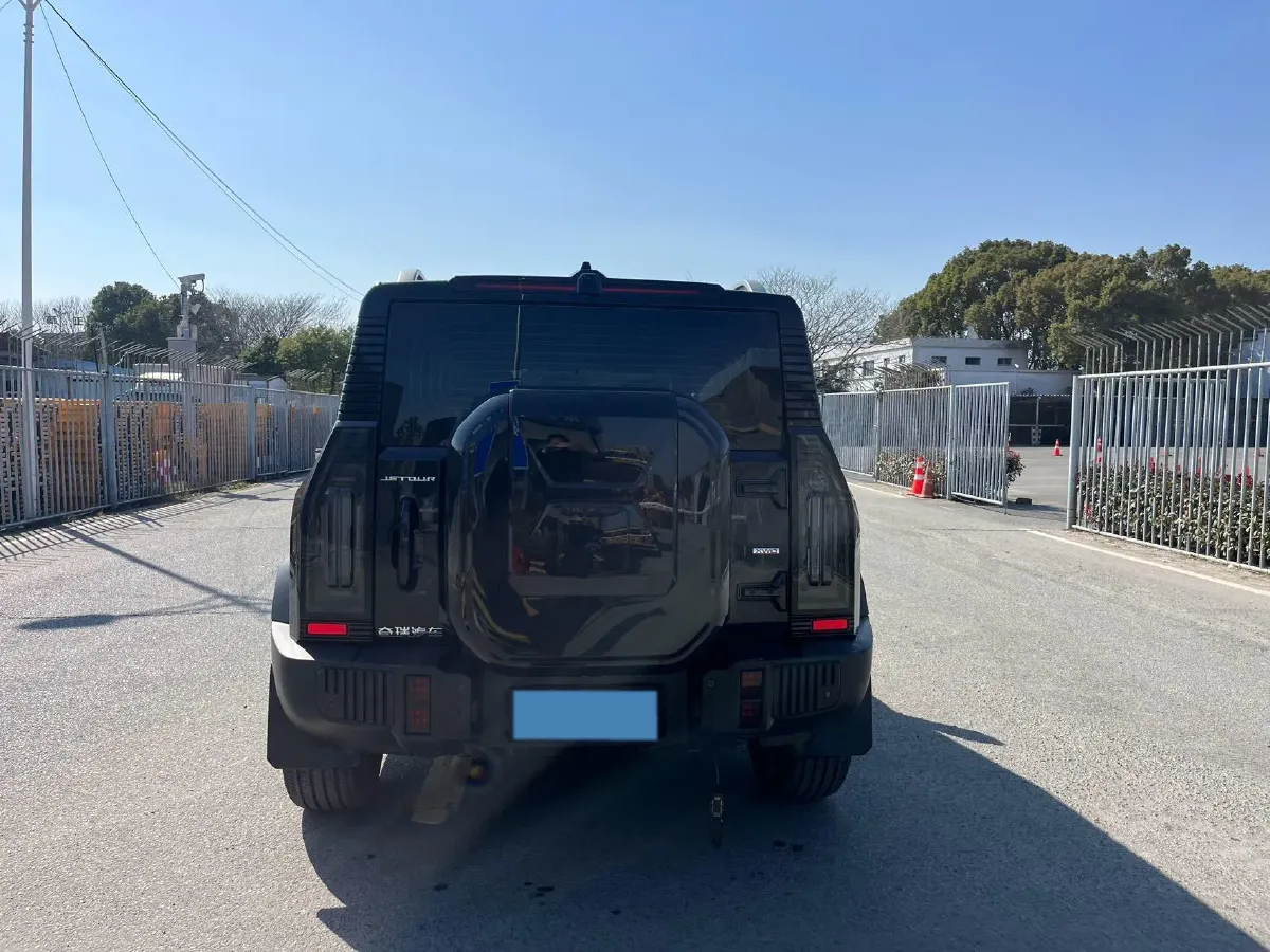 2025 Jetour Traveller 2.0T 254HP L4 7DCT,autocango,china used car exporter,china ev exporter,chinese used car exporter,chinese used ev exporter