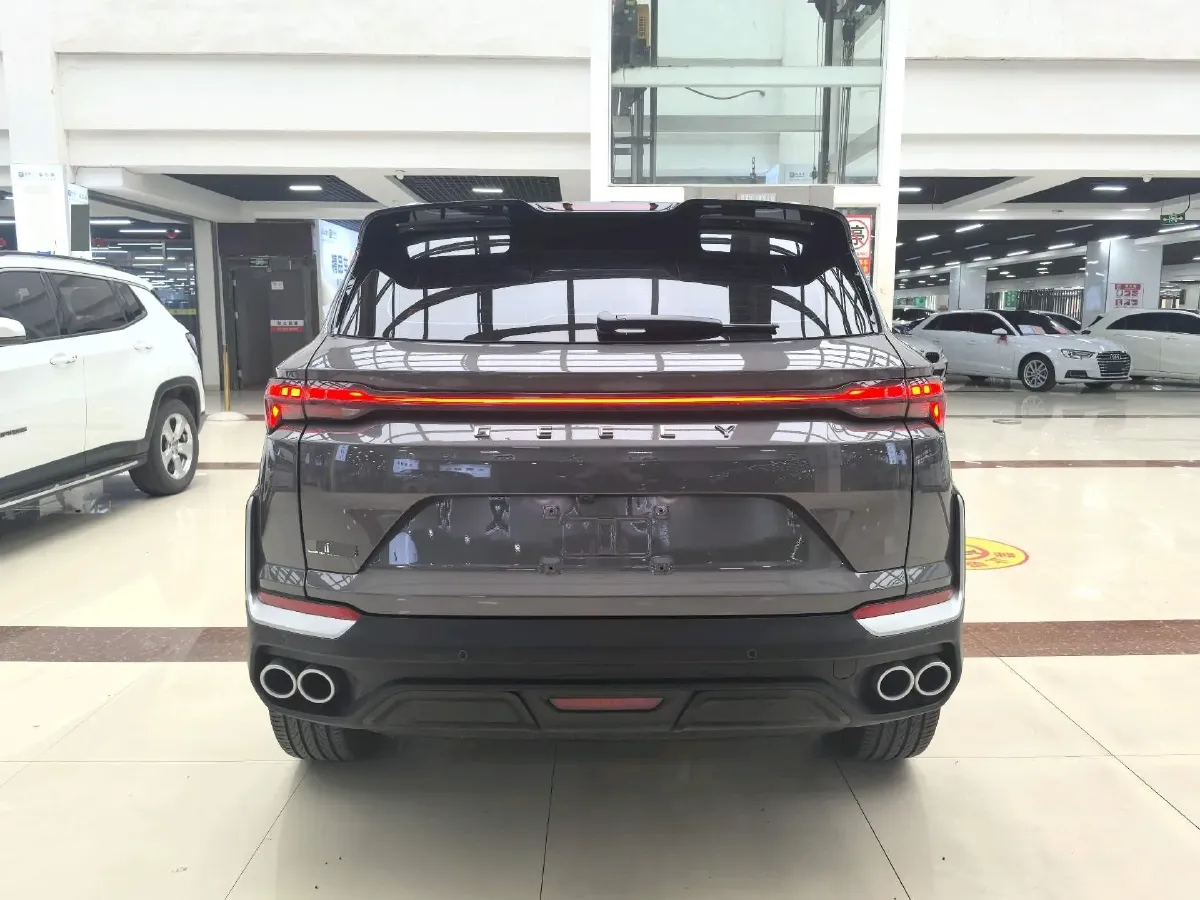 2025 Geely Coolray 1.5T 181HP L4 7DCT,autocango,china used car exporter,china ev exporter,chinese used car exporter,chinese used ev exporter