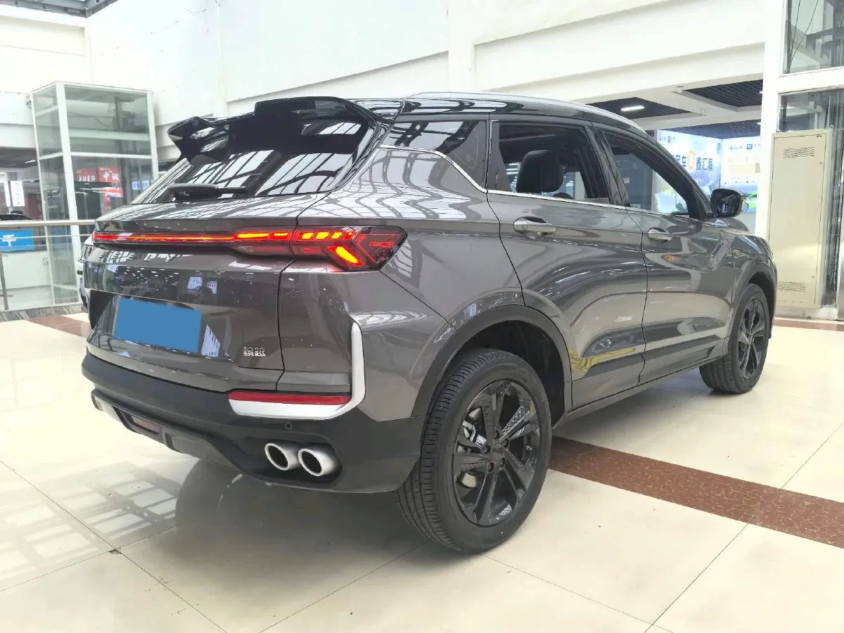 2025 Geely Coolray 1.5T 181HP L4 7DCT,autocango,china used car exporter,china ev exporter,chinese used car exporter,chinese used ev exporter