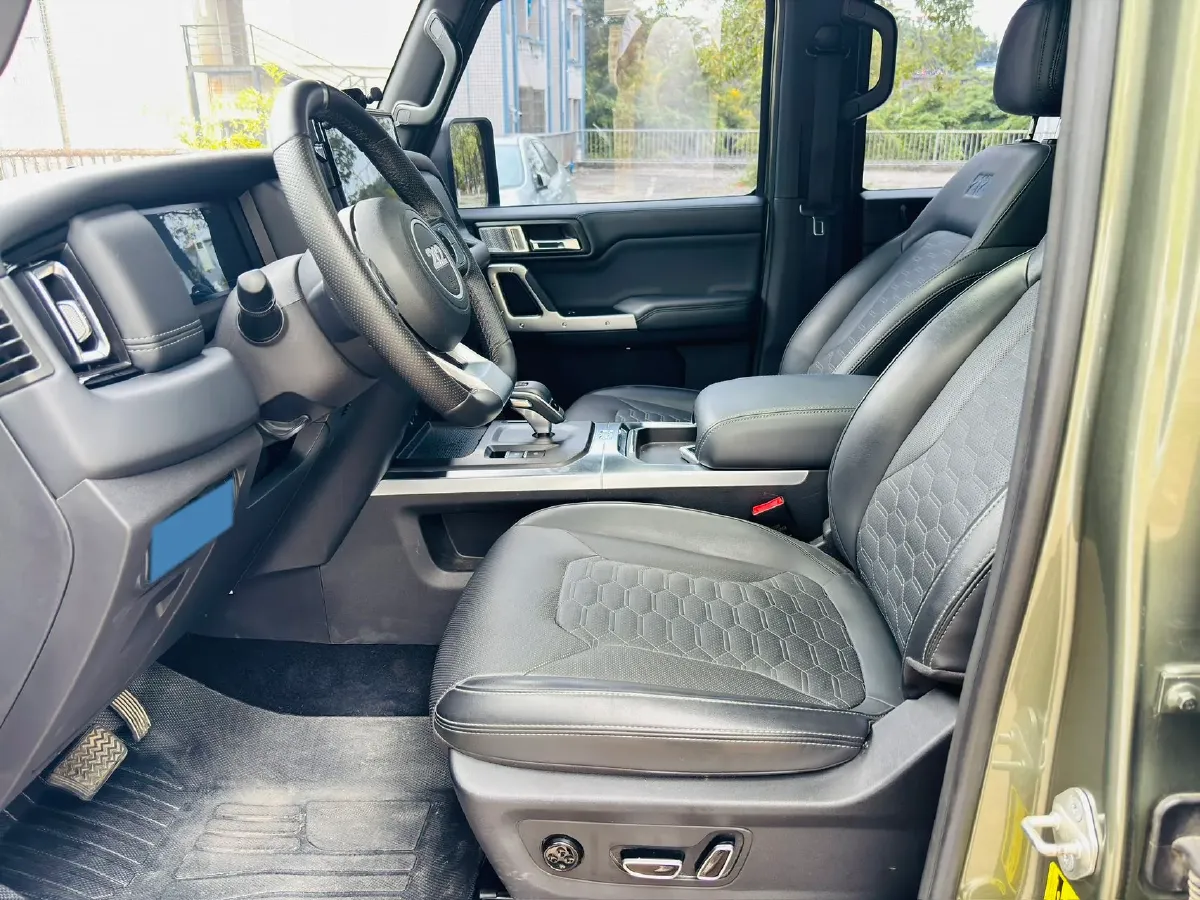 2024 212 212 T01 2.0T 252HP L4 8AT,autocango,china used car exporter,china ev exporter,chinese used car exporter,chinese used ev exporter