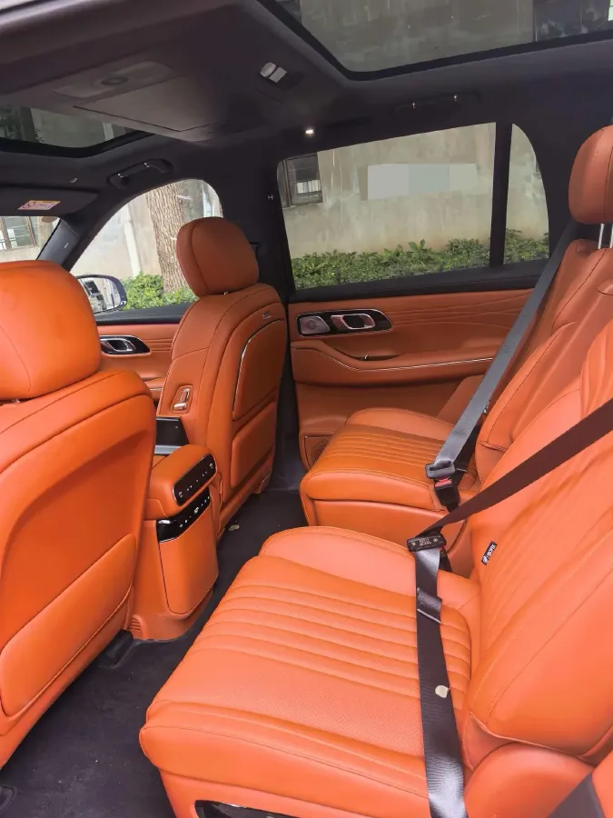 2025 Volkswagen Tiguan L 2.0T 220HP L4 7DCT,autocango,china used car exporter,china ev exporter,chinese used car exporter,chinese used ev exporter