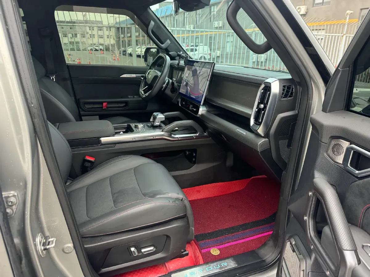 2023 Jetour Traveller 2.0T 254HP L4 8AT,autocango,china used car exporter,china ev exporter,chinese used car exporter,chinese used ev exporter