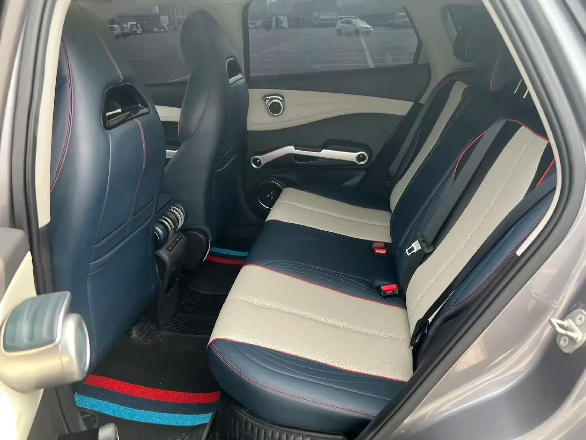 2022 Hycan Z03 BEV 64.23KWH,autocango,china used car exporter,china ev exporter,chinese used car exporter,chinese used ev exporter