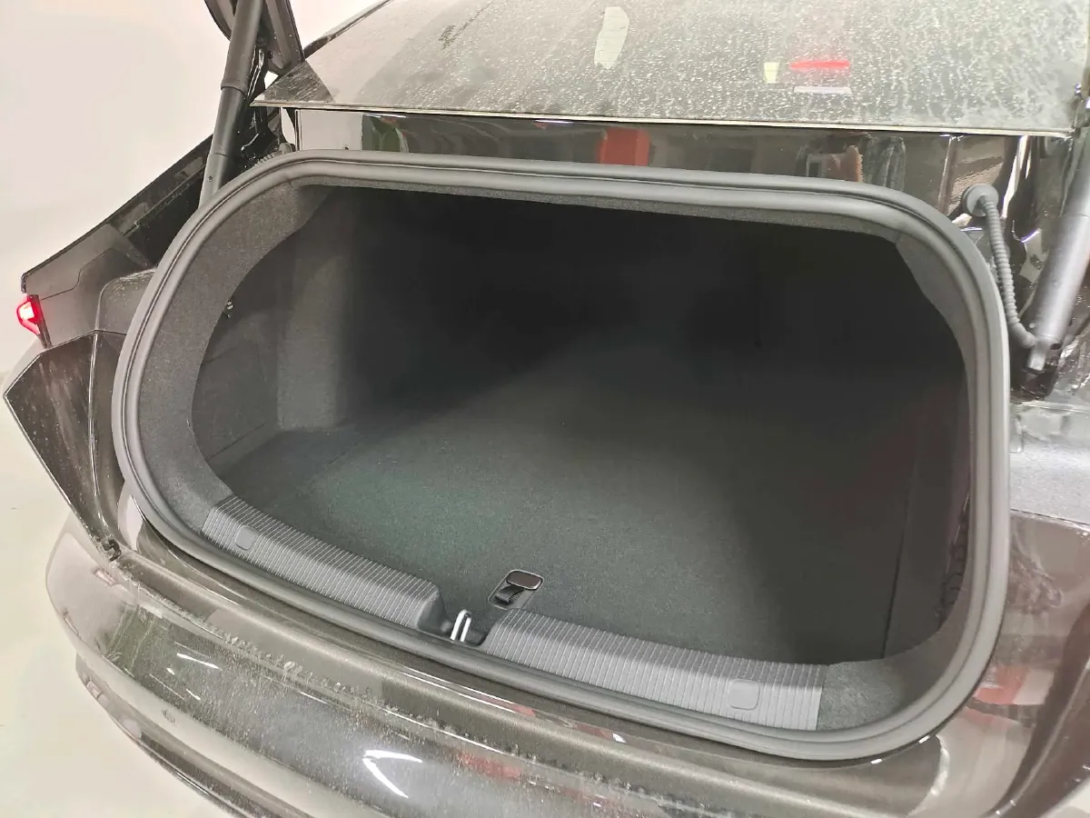 2025 NIO ET5 BEV,autocango,china used car exporter,china ev exporter,chinese used car exporter,chinese used ev exporter