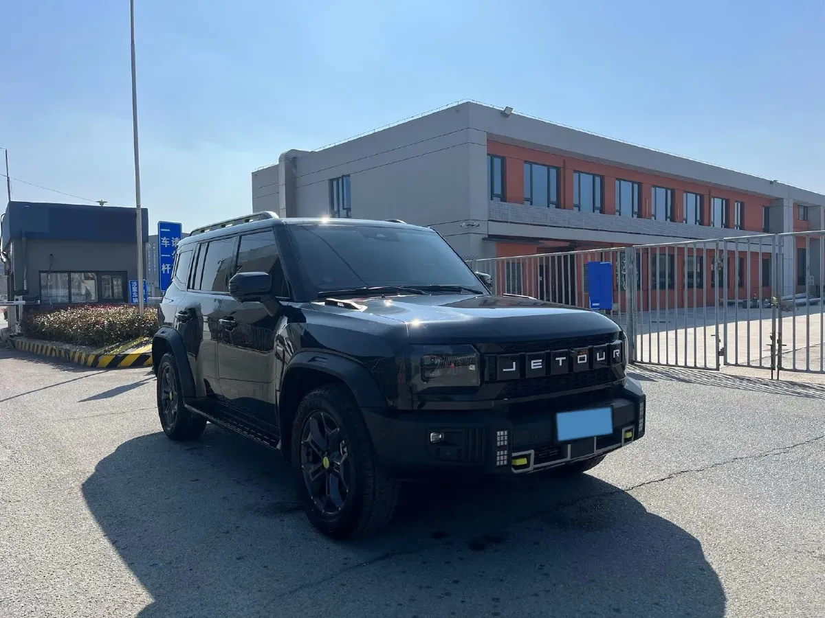 2024 Jetour Traveller 2.0T 254HP L4 7DCT,autocango,china used car exporter,china ev exporter,chinese used car exporter,chinese used ev exporter