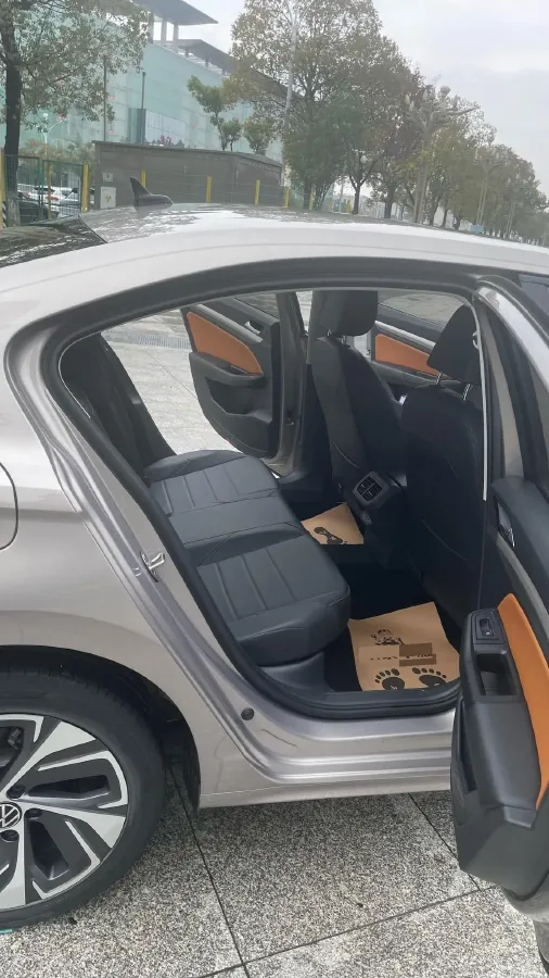 2023 Volkswagen Bora 1.2T 116HP L4 7DCT,autocango,china used car exporter,china ev exporter,chinese used car exporter,chinese used ev exporter