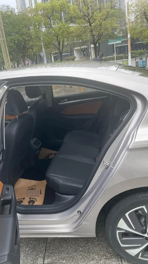 2023 Volkswagen Bora 1.2T 116HP L4 7DCT,autocango,china used car exporter,china ev exporter,chinese used car exporter,chinese used ev exporter