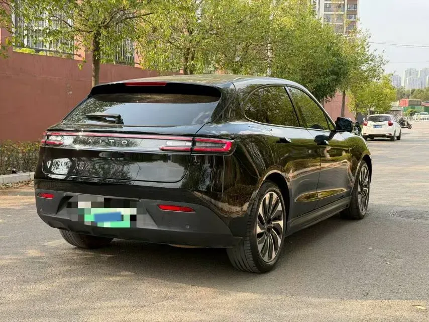 2022 AITO AITO M5 Range Extended 125HP REEV 40KWH,autocango,china used car exporter,china ev exporter,chinese used car exporter,chinese used ev exporter