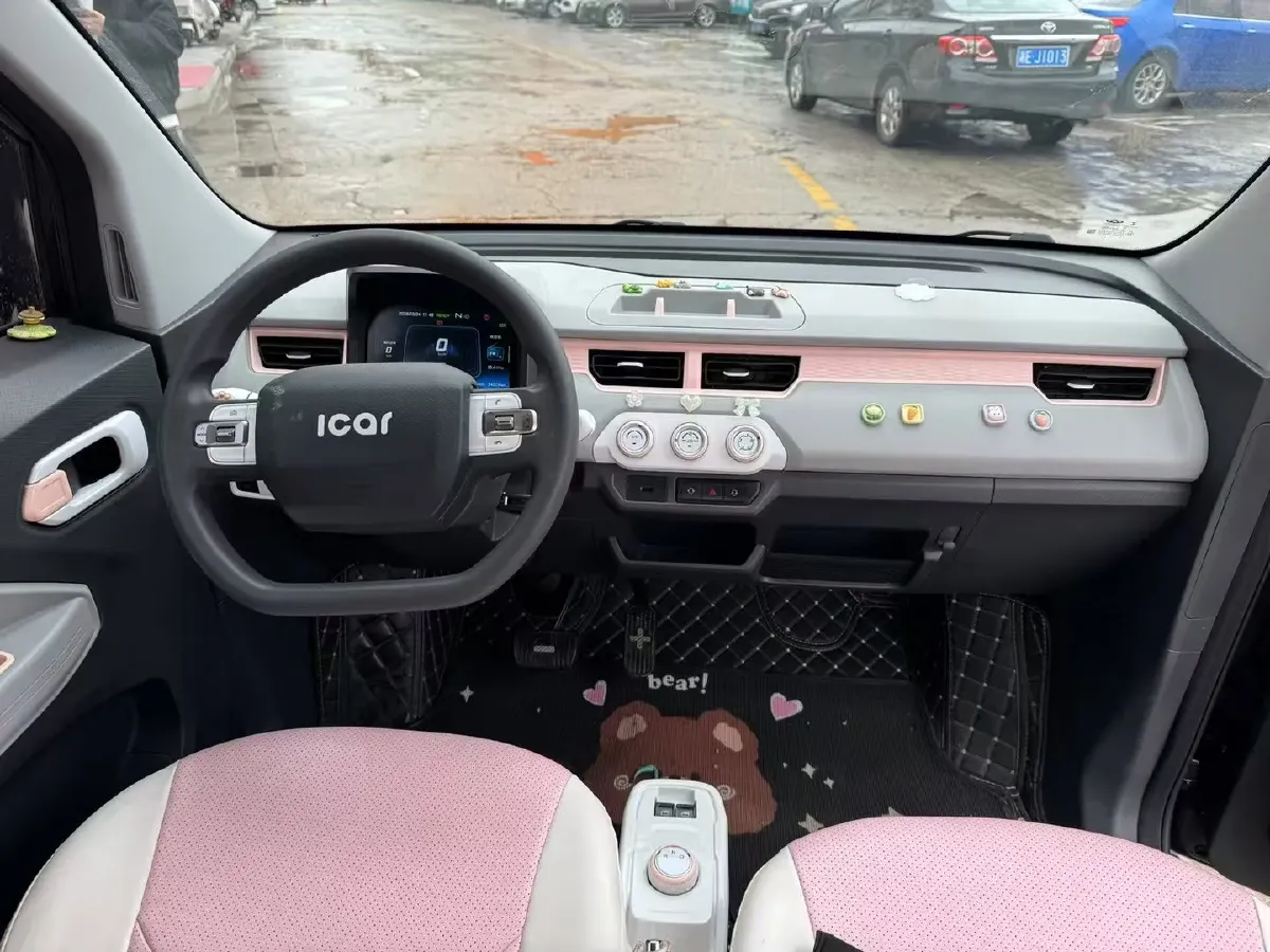 2022 Chery QQ Ice Cream BEV 9.6KWH,autocango,china used car exporter,china ev exporter,chinese used car exporter,chinese used ev exporter