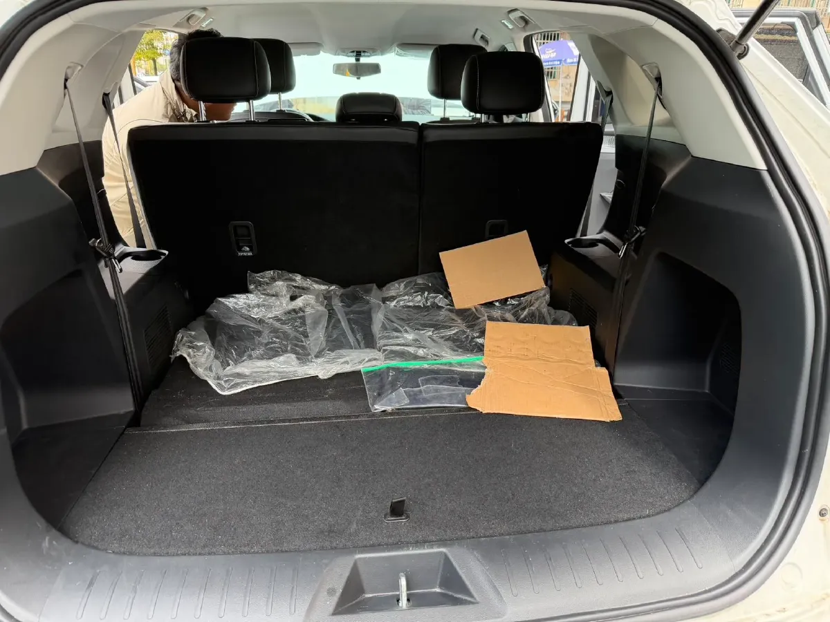 2024 KaiYi KunLun 1.6T 197HP L4 7DCT,autocango,china used car exporter,china ev exporter,chinese used car exporter,chinese used ev exporter