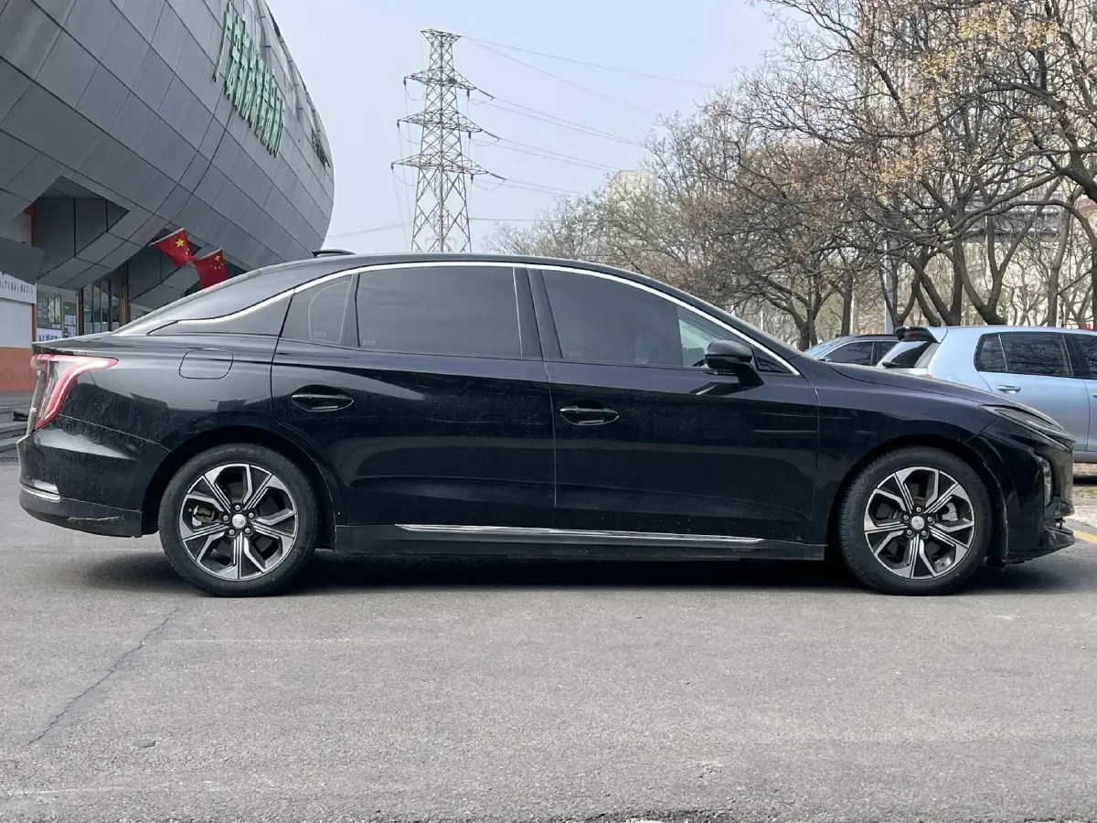 2022 HongQi E-QM5 BEV 56KWH,autocango,china used car exporter,china ev exporter,chinese used car exporter,chinese used ev exporter
